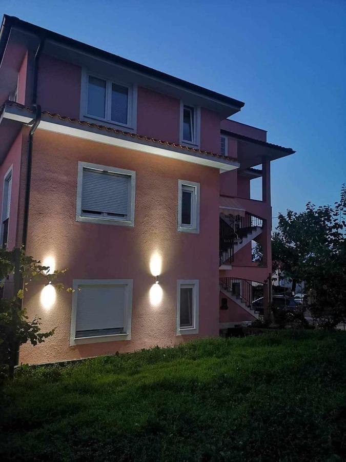 Apartment & Rooms Lilis Изола Экстерьер фото