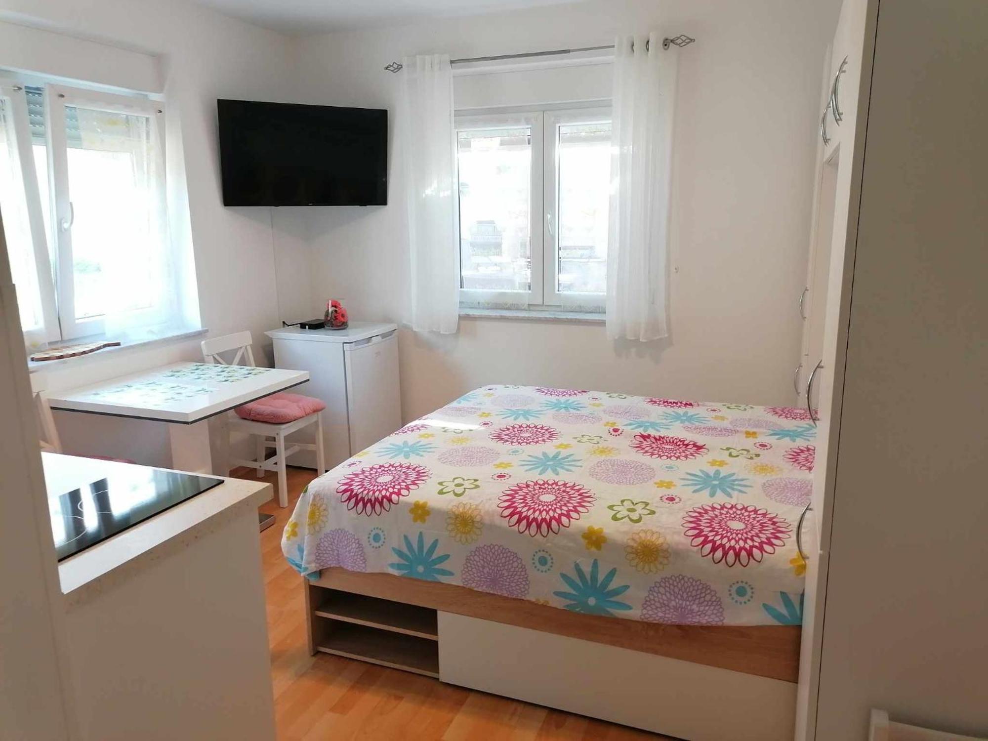 Apartment & Rooms Lilis Изола Экстерьер фото